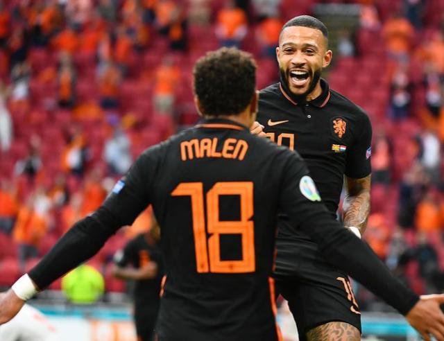 [澳网]德约科维奇连续18次晋级澳网第二轮.