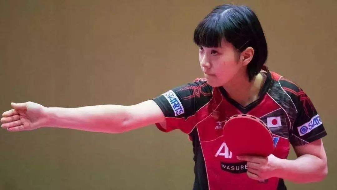 的指挥官和 的指挥官和