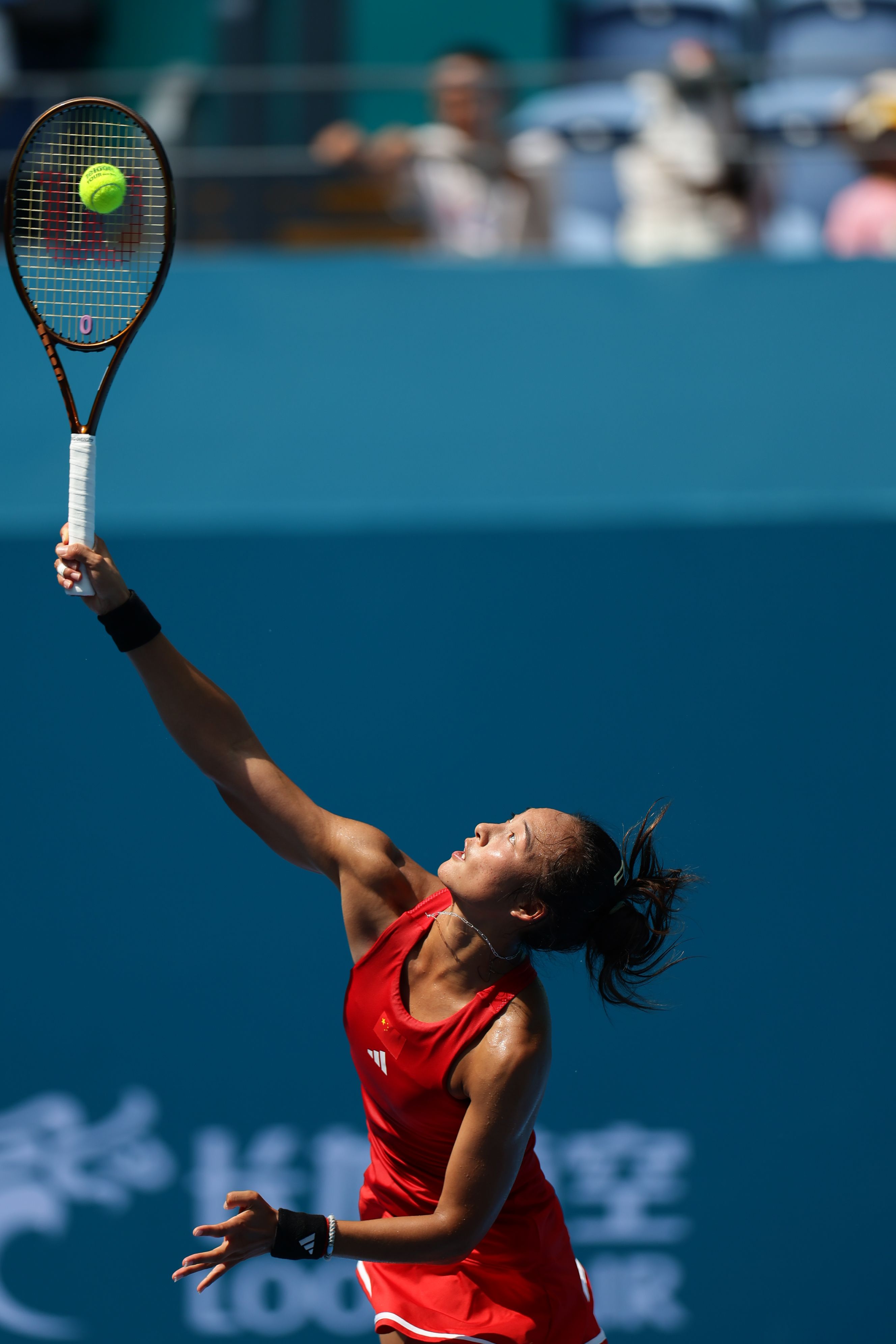 並積極參與 並積極參與