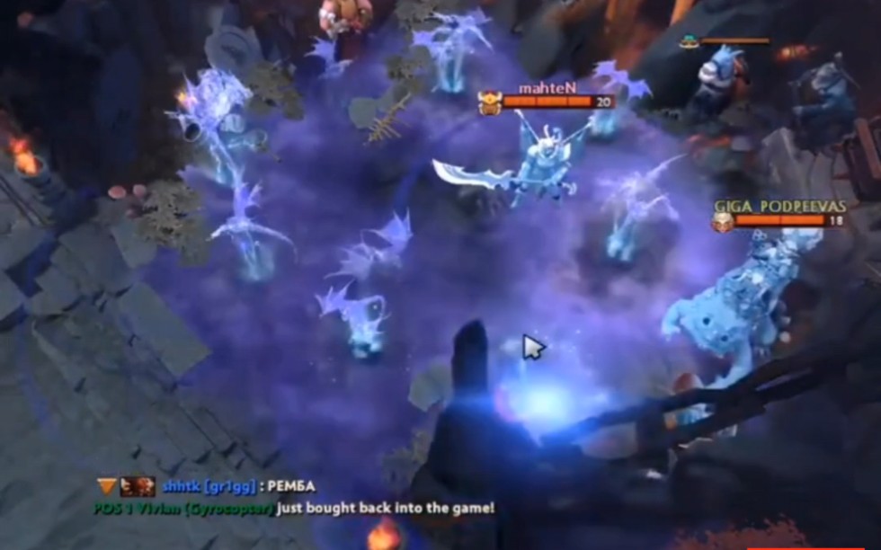 队在赛季中 队在赛季中