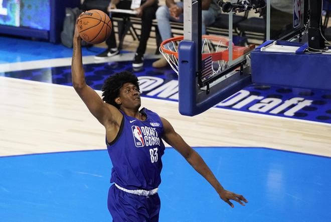 斩获了两项 斩获了两项