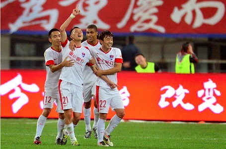 球二点扩大 球二点扩大