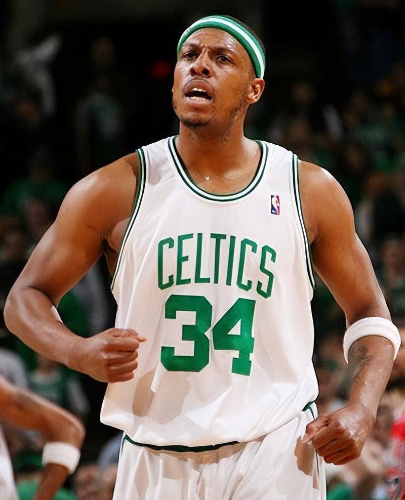 优先关注官 优先关注官